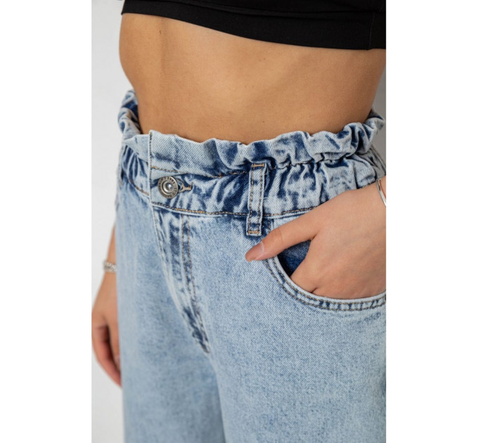 Джинсы женские Mom-fit, цвет голубой, 244R1601S20