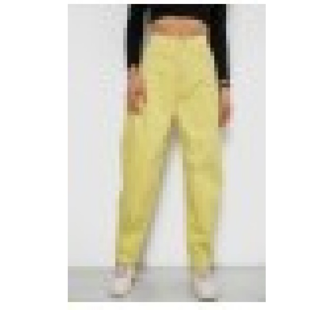 Джинсы женские MOM, цвет розовый, 250R1120