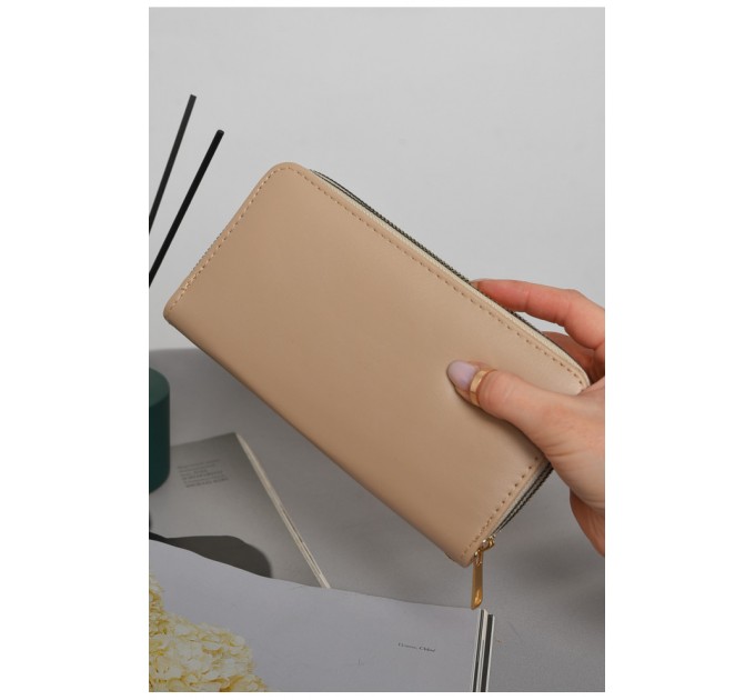 Кошелек женский из экокожи бежевого цвета 172994L