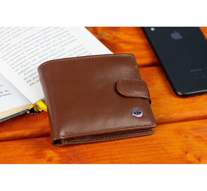 Стильне шкіряне чоловіче портмоне ST Leather В103 Коричневий