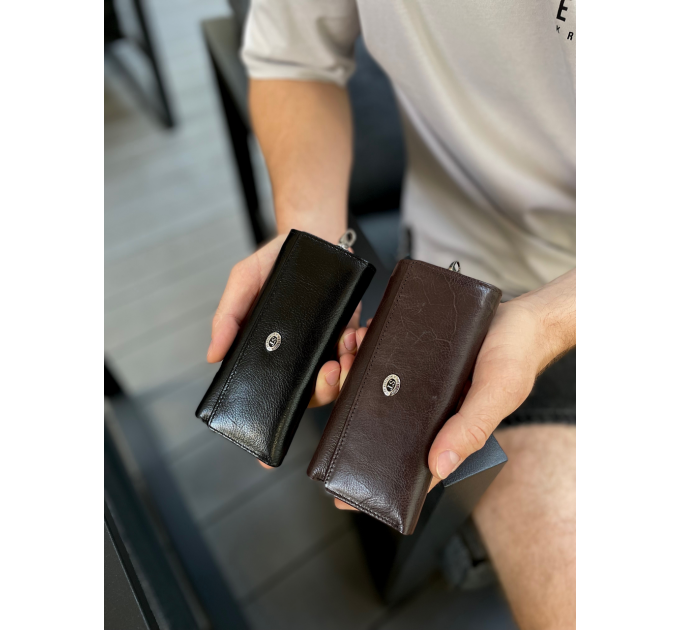 Черная ключница из натуральной кожи с отделением для денег ST Leather B416