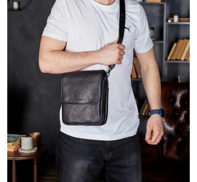 Месенджер із клапаном через плече 24х20х6, шкіряна барсетка Tiding Bag TD-20033 чорна